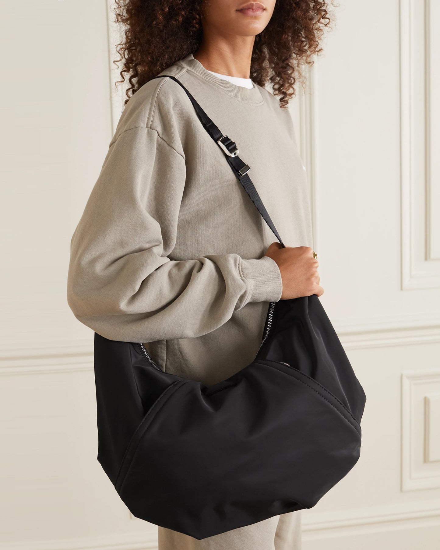 *PRE-ORDER*  Hammock Bag - Black