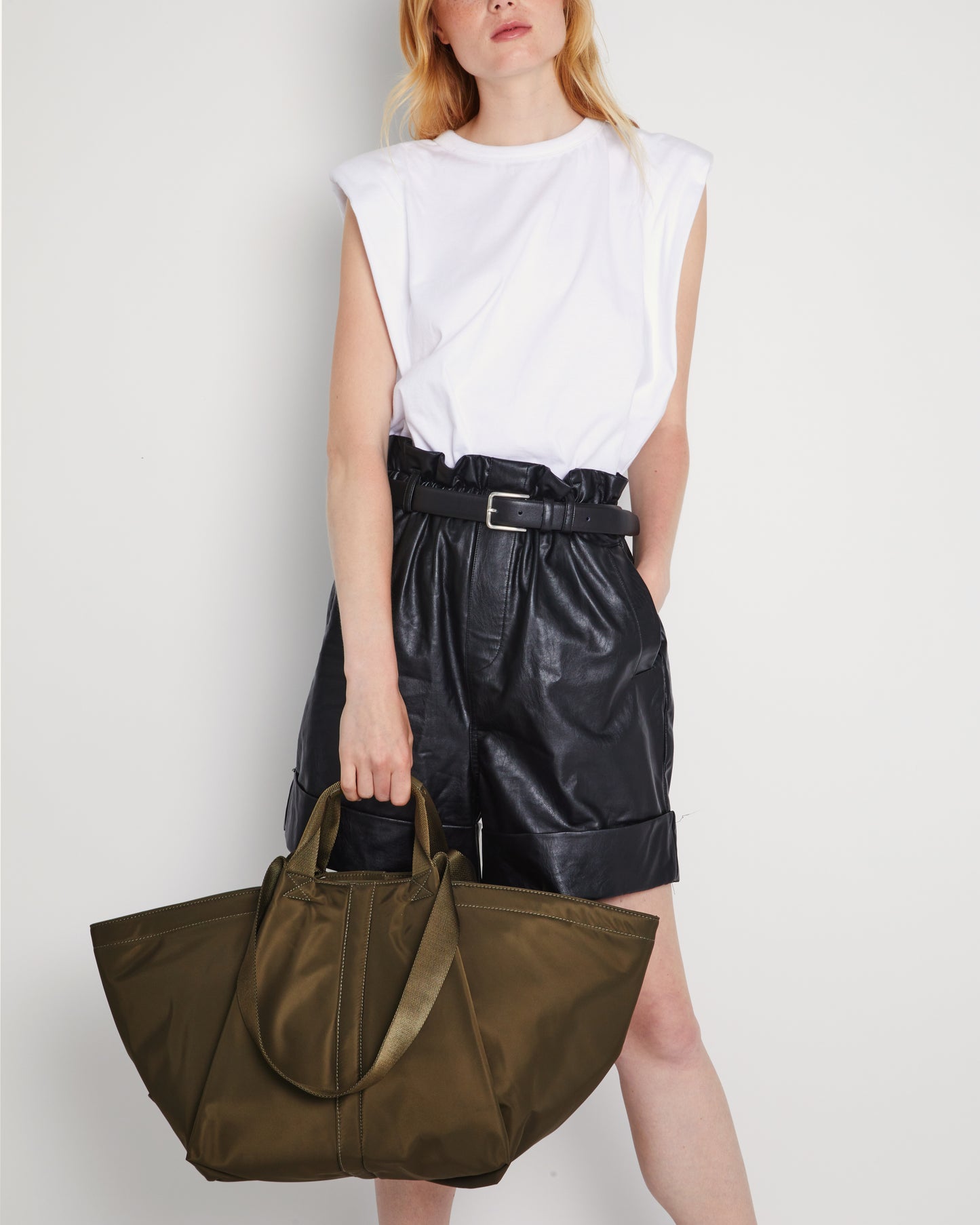 Fortune Tote - Olive – TRANSIENCE